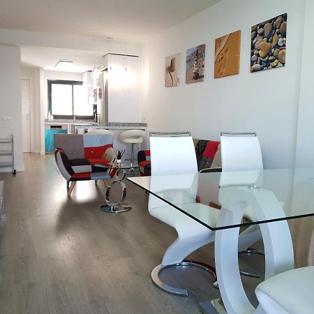 Boutique Apartment Near The Beach, 1 Gbps Wi-Fi Малага Экстерьер фото