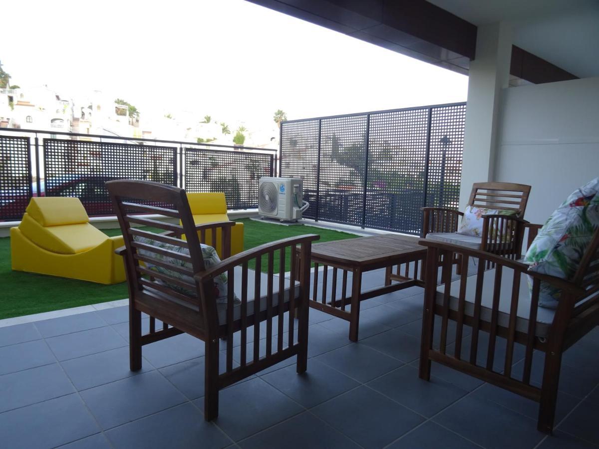 Boutique Apartment Near The Beach, 1 Gbps Wi-Fi Малага Экстерьер фото