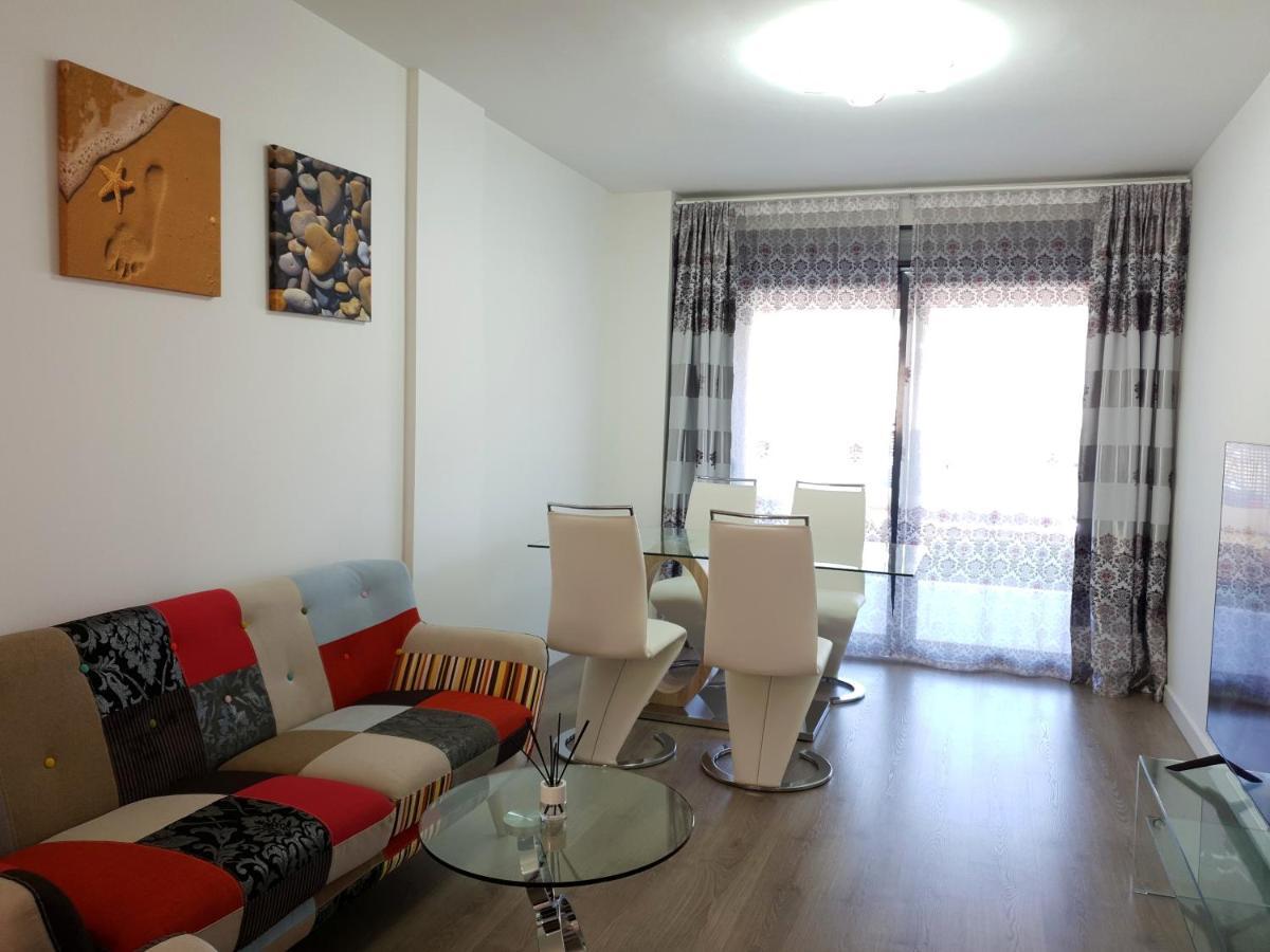 Boutique Apartment Near The Beach, 1 Gbps Wi-Fi Малага Экстерьер фото